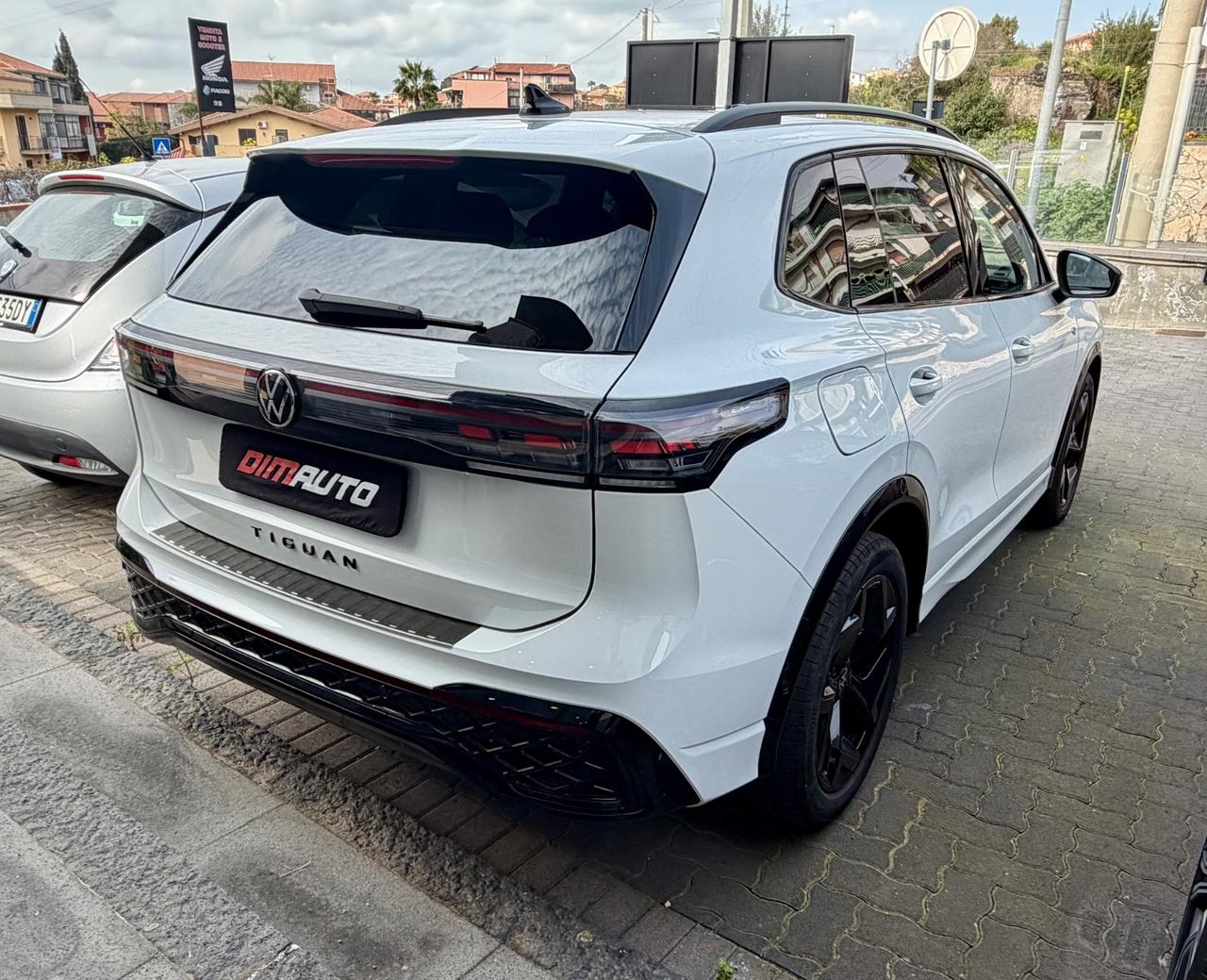 Volkswagen Tiguan 2.0 TDI 150 CV DSG R-Line