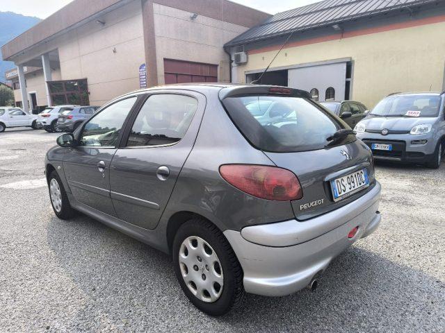 PEUGEOT 206 1.4 5 PORTE ADATTA A NEOPATENTATI