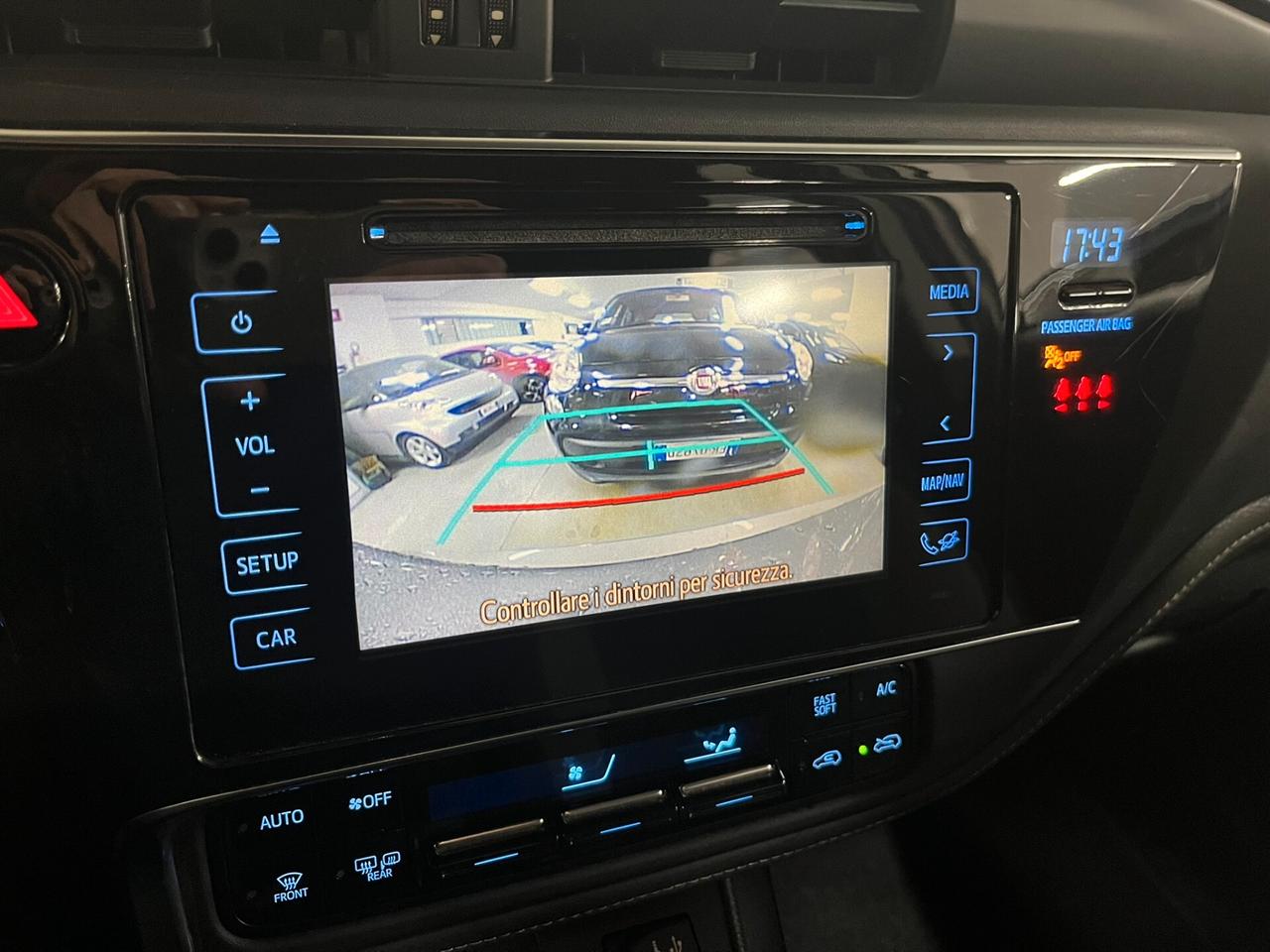 Toyota Auris Hybrid euro 6 ibrida!!!