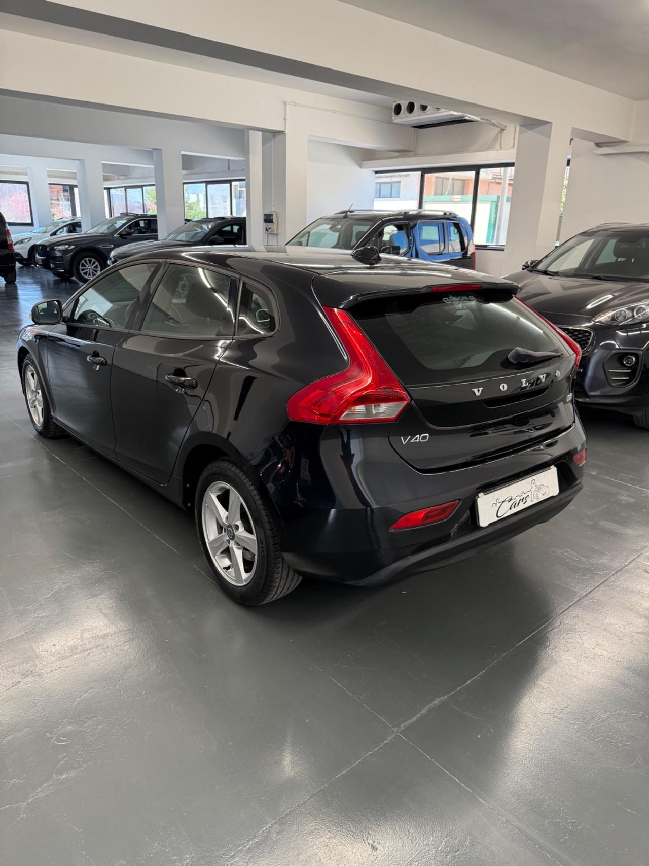 Volvo V40 D2 1.6 Momentum