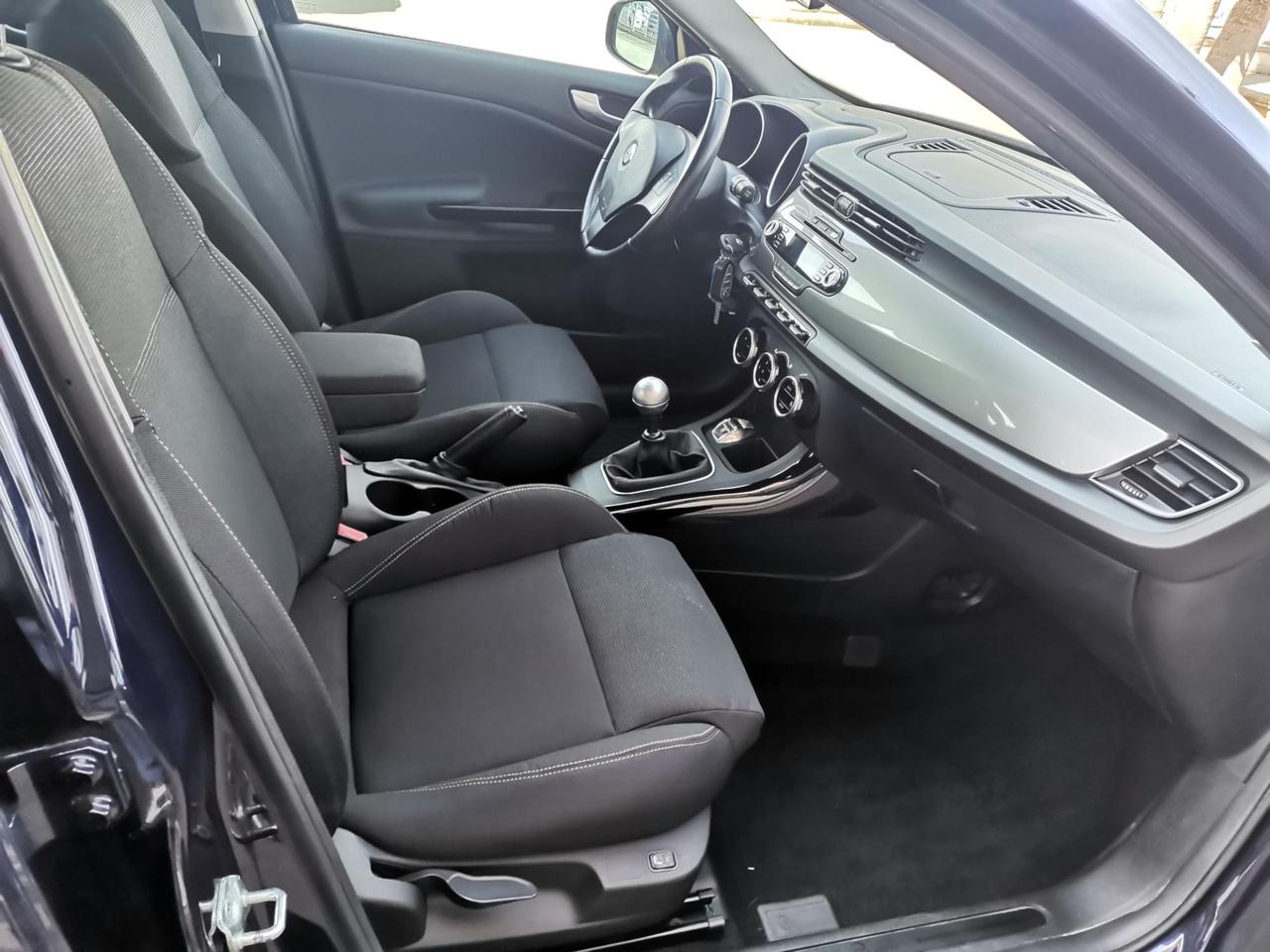 Alfa Romeo Giulietta 1.6 jtdm(2) Distinctive