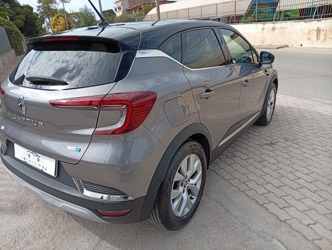 Renault Captur Full Hybrid E-Tech 145 CV Intens