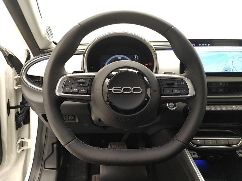 FIAT 600 IV 2023 1.2 hybrid 145cv auto