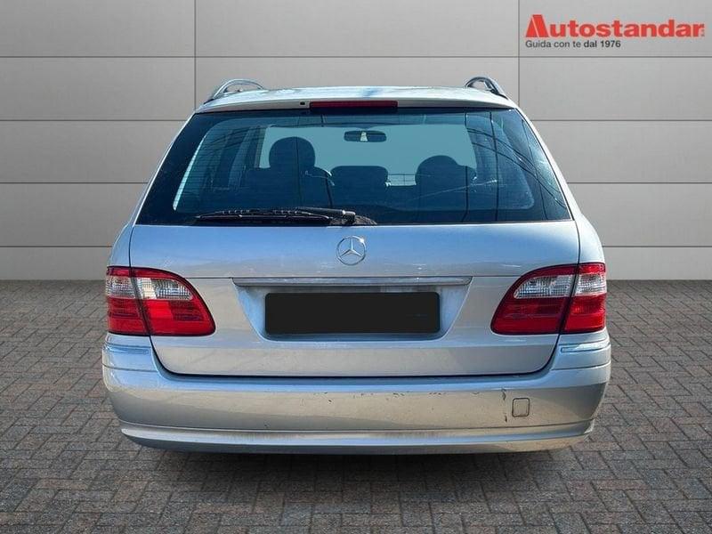 Mercedes-Benz Classe E (W/S210) 320