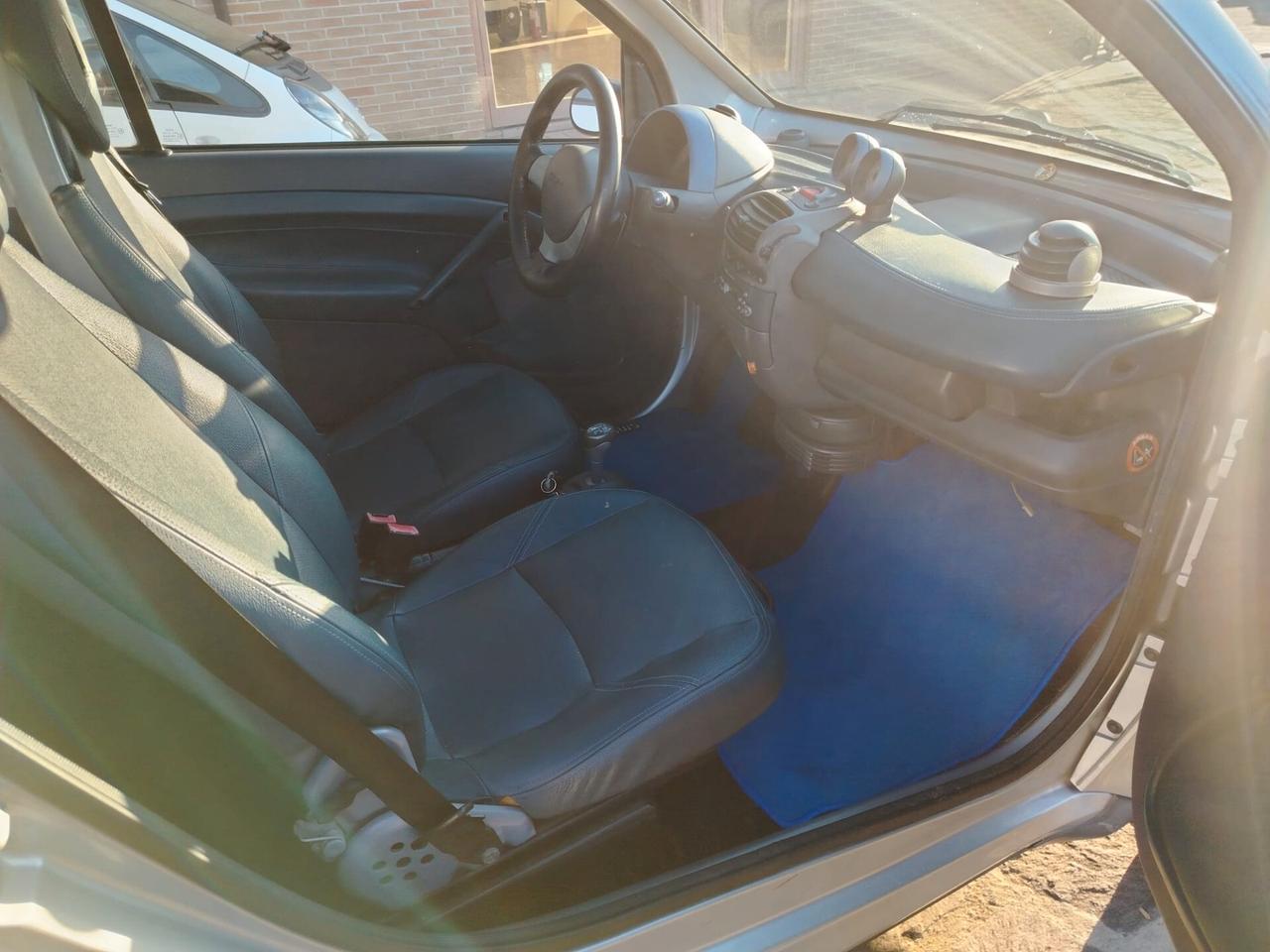 Smart ForTwo 700 coupé passion (45 kW)