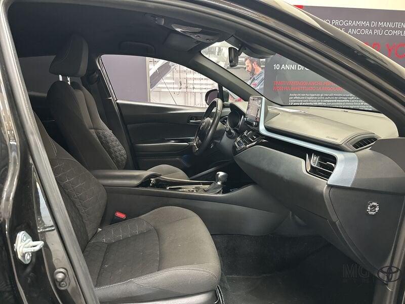 Toyota C-HR 1.8 Hybrid E-CVT Trend