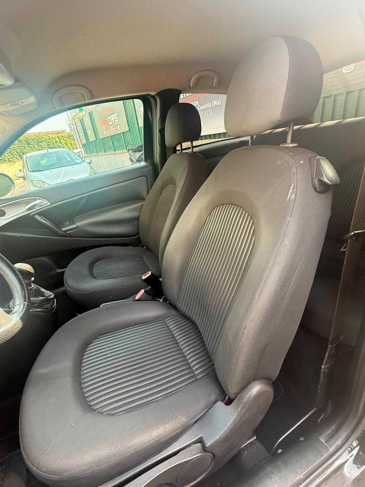 Lancia Ypsilon 1.4 Elle Ecochic GPL