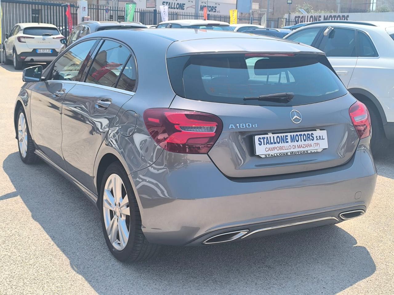 Mercedes A 180d Automatic Sport 1.5 cc 110 cv 2017