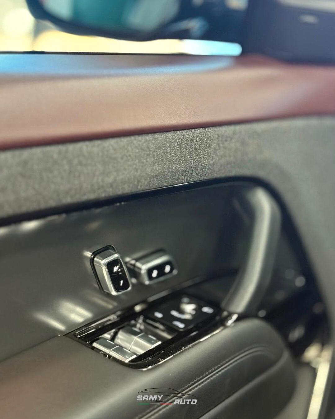 Land Rover Range Sport 3.0D l6 300 CV Dynamic SE