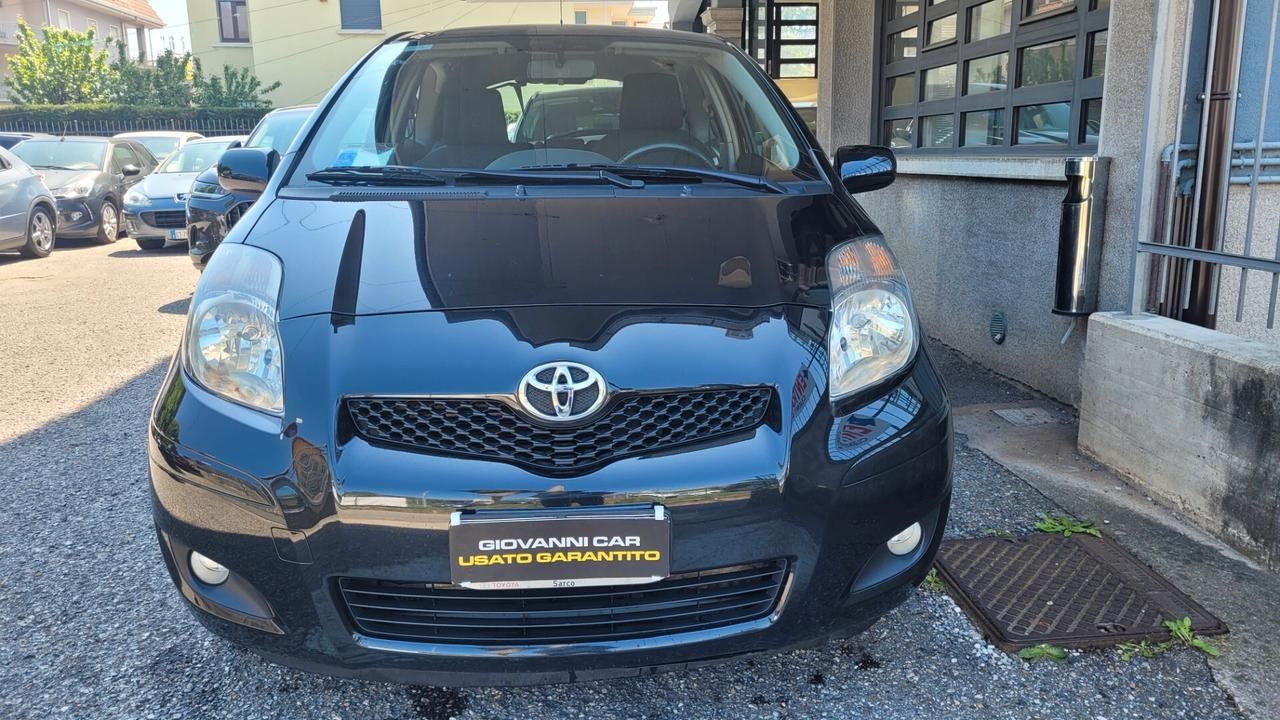 Toyota Yaris 1.4 D-4D DPF 3 porte Sol