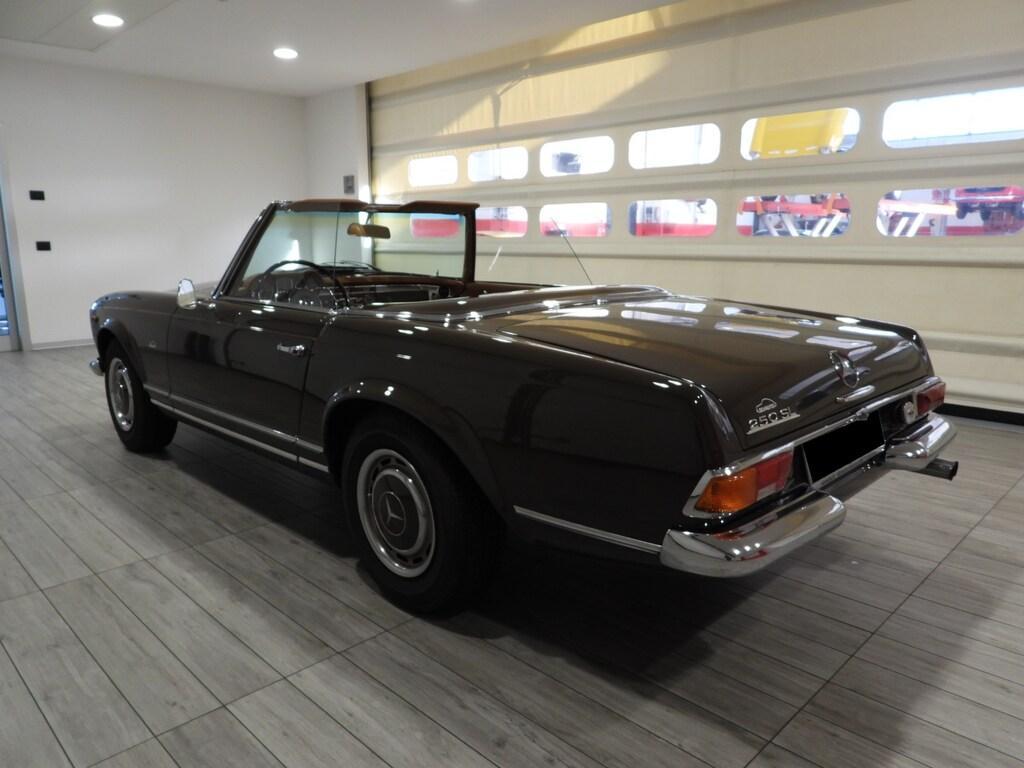 Mercedes Classe E 230 250 SL W113 ”PAGODA” CAMBIO MANUALE 4 MARCE
