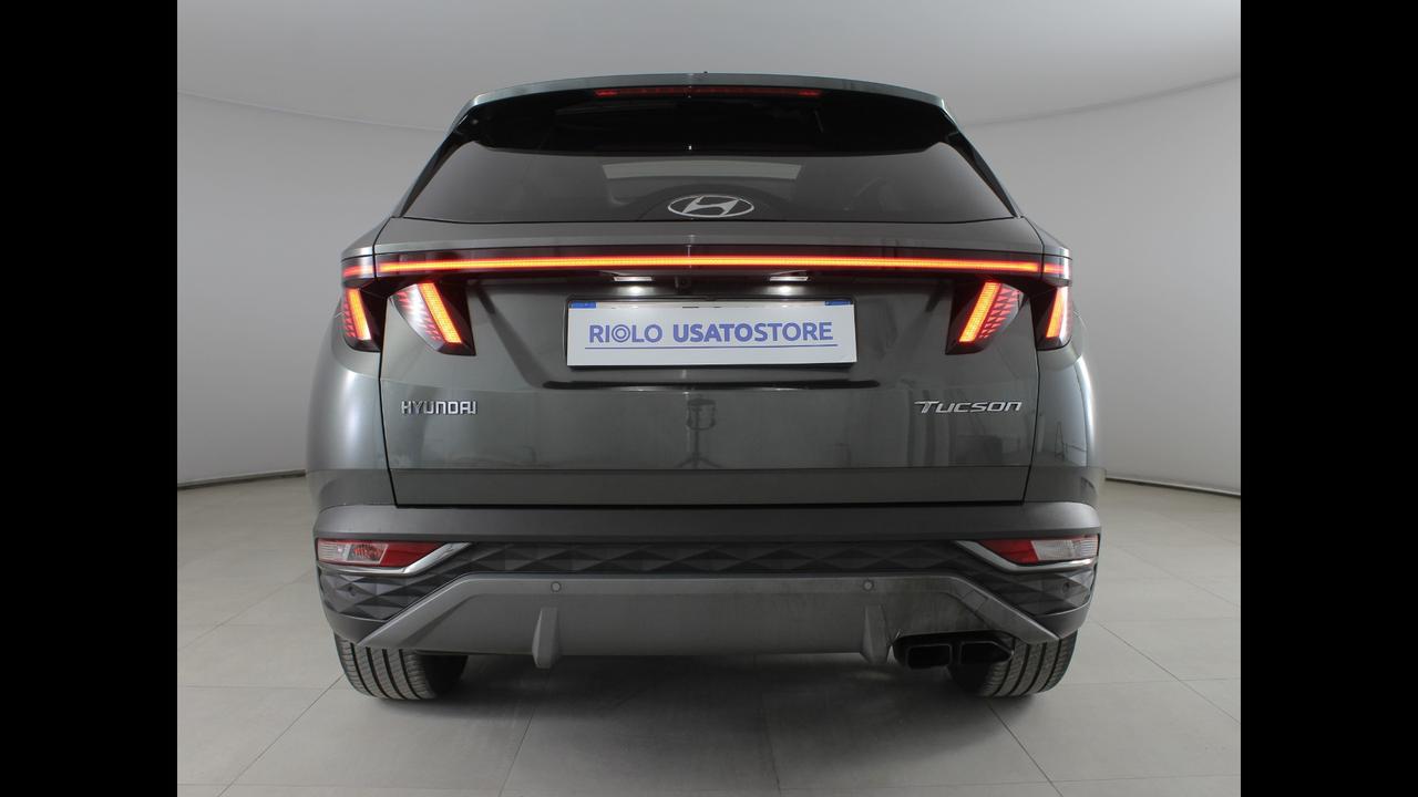 HYUNDAI Tucson III - Tucson 1.6 crdi 48V Exellence 2wd dct