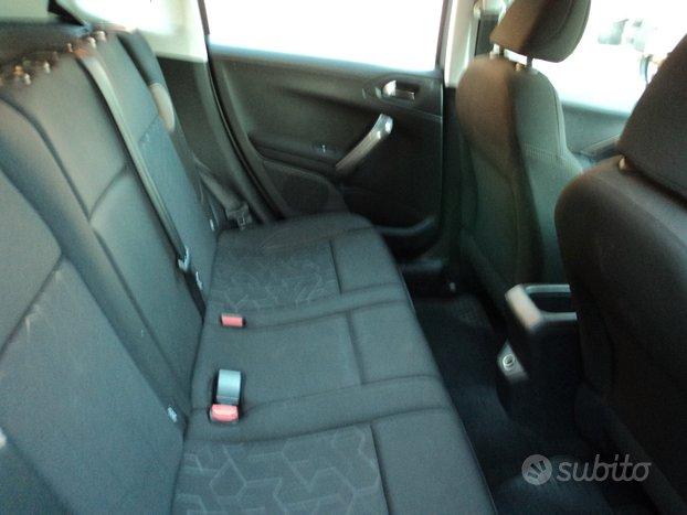 Peugeot 2008 BlueHDi 75 Active