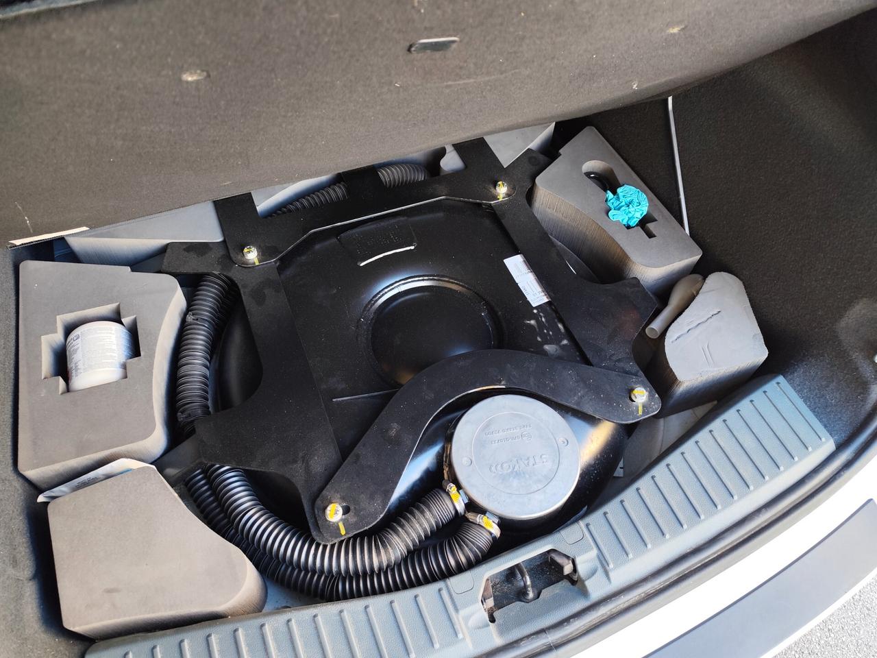 Ford C-Max 1.6 120CV GPL Plus
