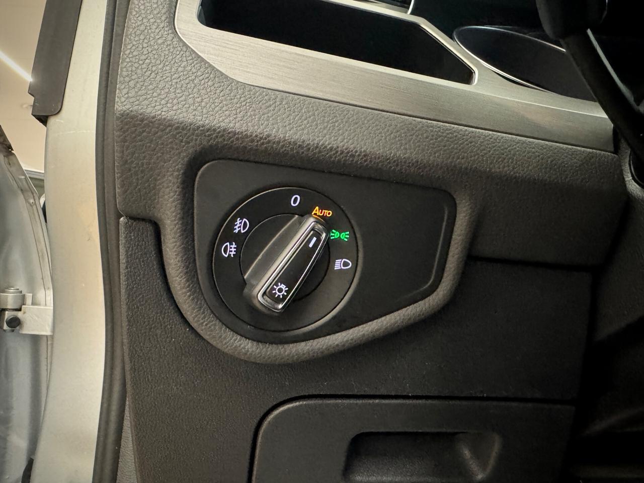 Volkswagen Touran 7 POSTI DSG Highline BlueMotion Tech.