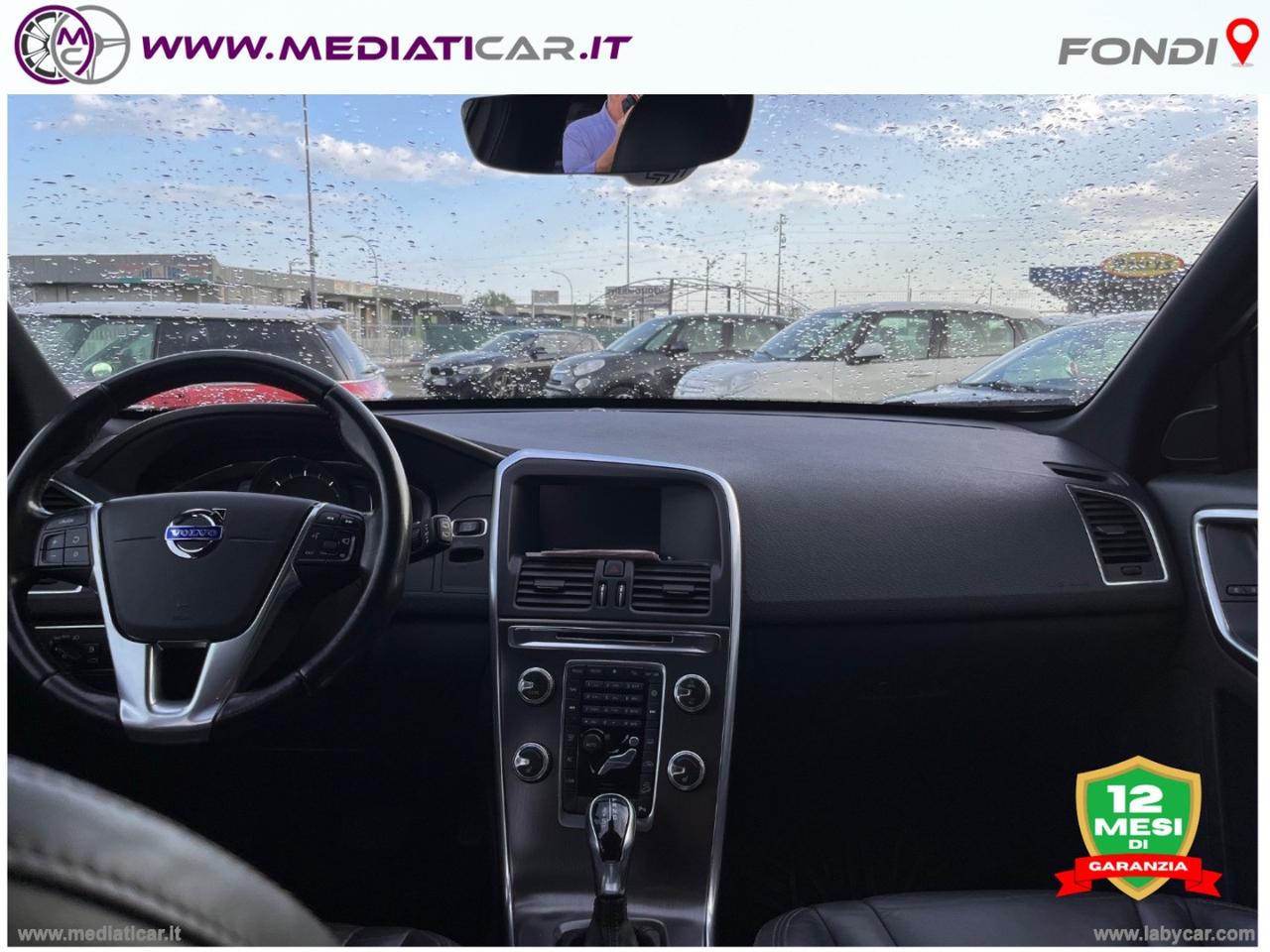 VOLVO XC60 D5 AWD Geartronic Momentum