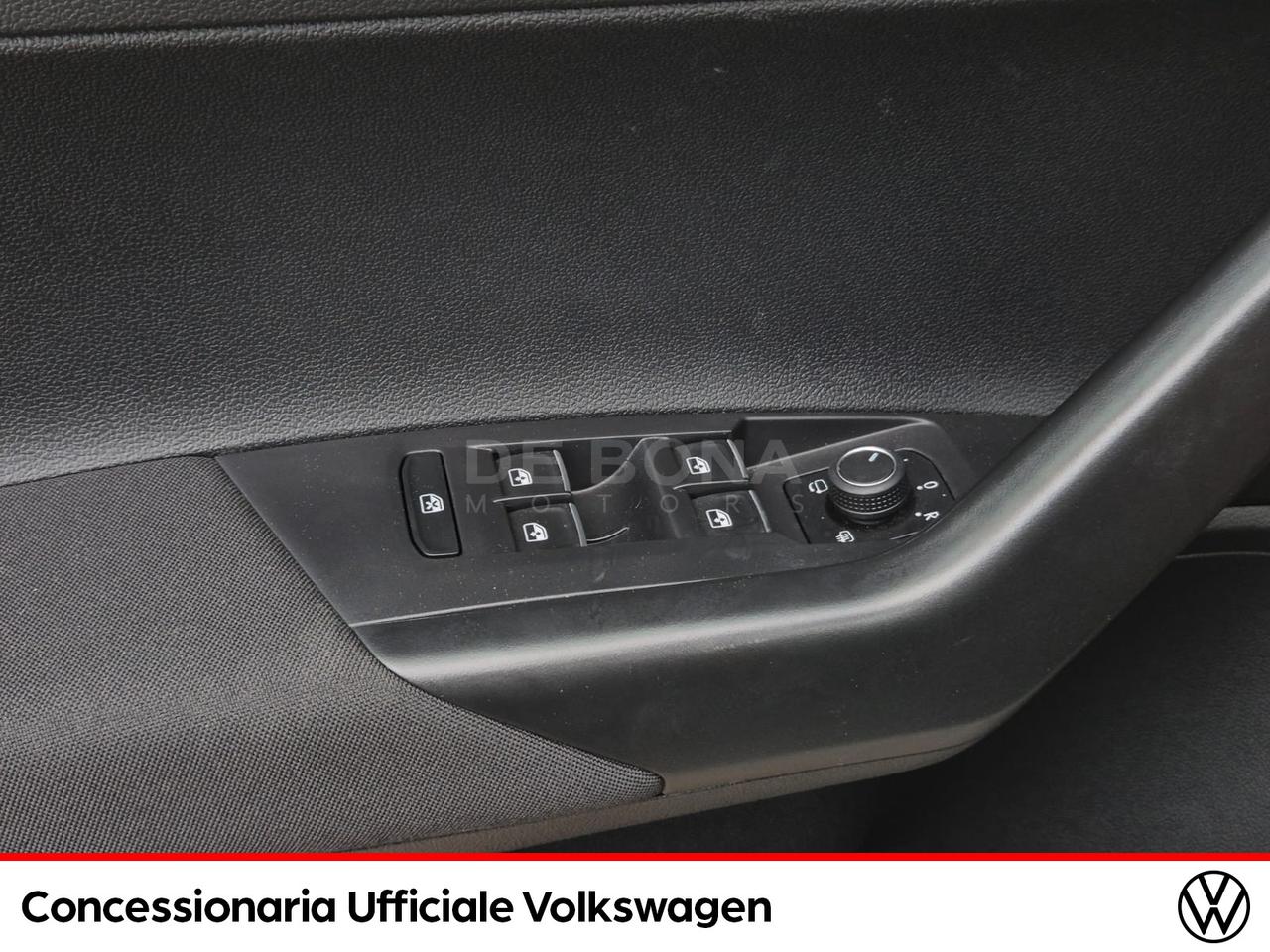 Volkswagen Taigo 1.0 tsi r-line 110cv dsg