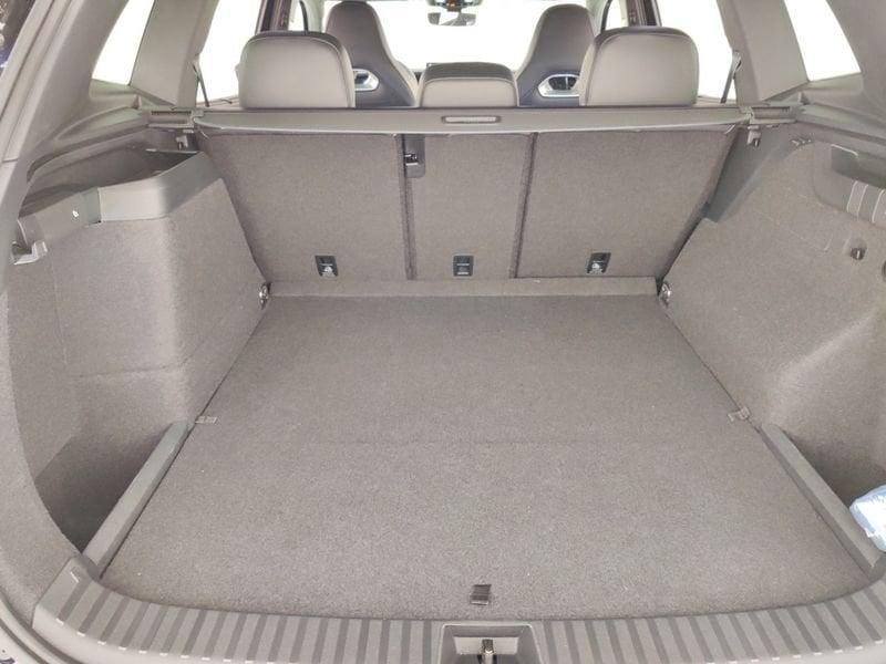 Volkswagen Tayron 1.5 TSI eHybrid DSG R-Line Plus