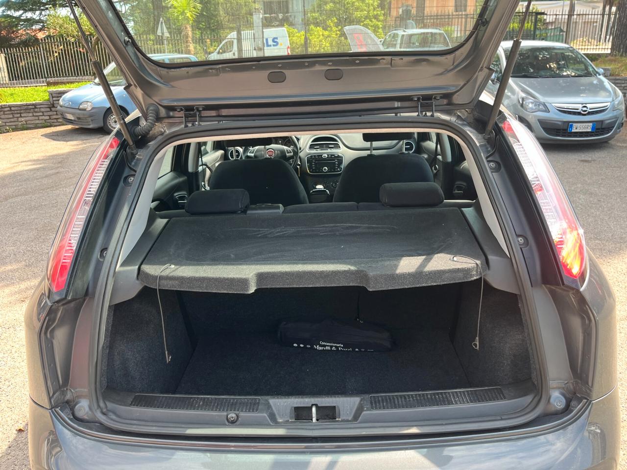 Fiat Punto 1.2 8V 5 porte Street