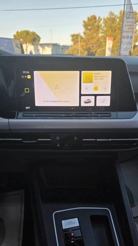 Volkswagen Golf 2.0 TDI DSG 115CV