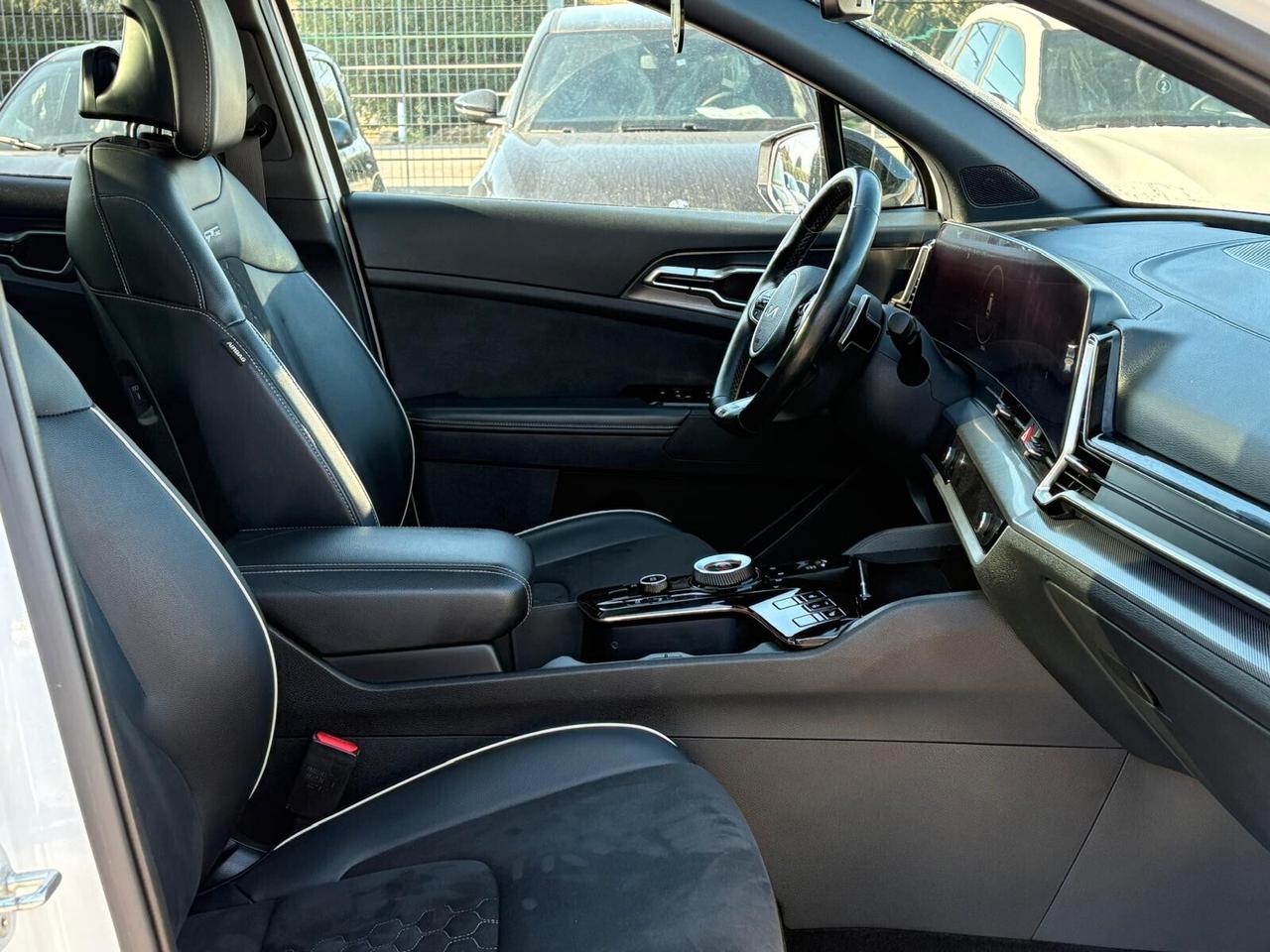 Kia Sportage 1.6 TGDi HEV AT GT-line Plus