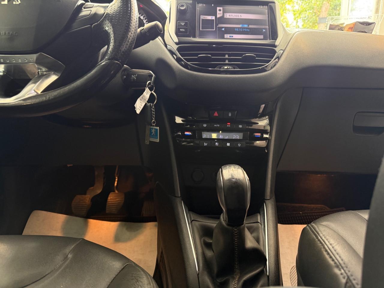 Peugeot 208 1.6 diesel 92 CV