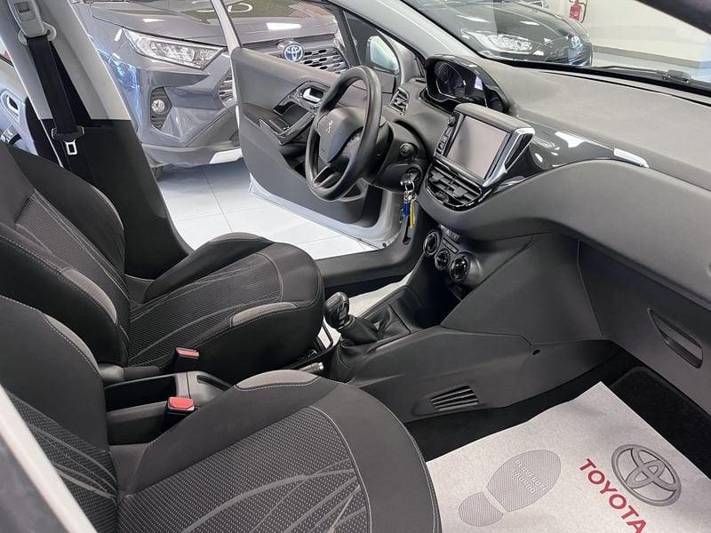 Peugeot 208 PureTech 82 5 porte Allure