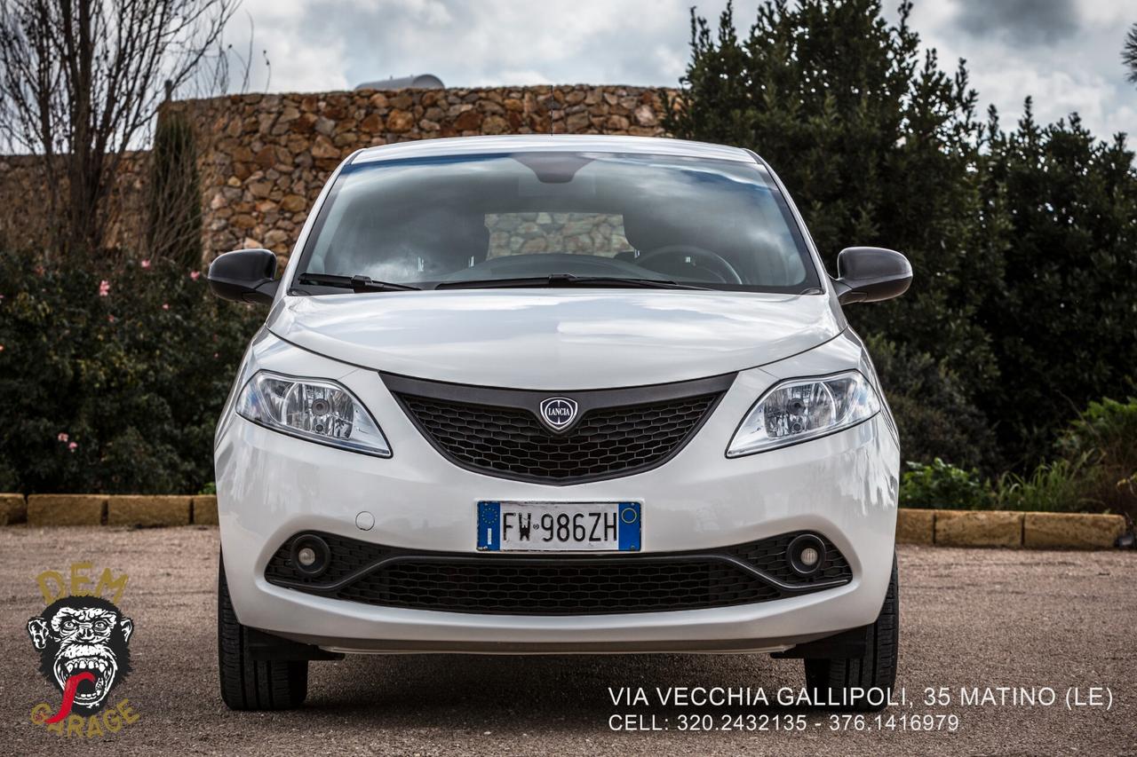 Lancia Ypsilon 1.2 69 CV 5 porte Elefantino Blu