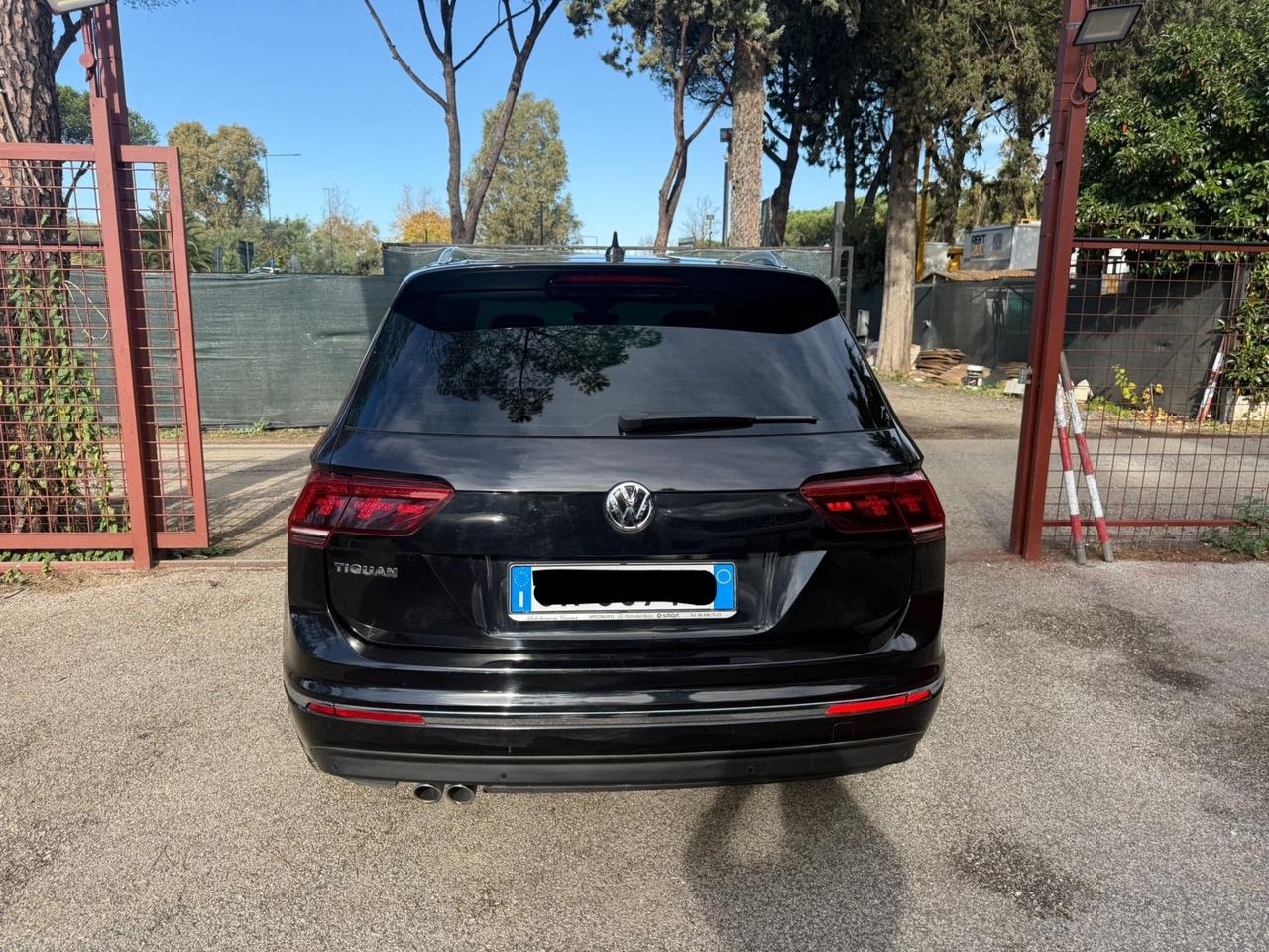 Volkswagen Tiguan 2.0 TDI SCR DSG Advanced R-LINE FULL LED *promo*