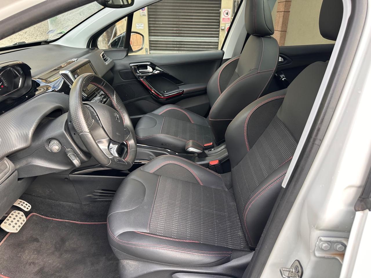 Peugeot 2008 PureTech Turbo 110 EAT6 S&S GT Line - Distribuzione Nuova