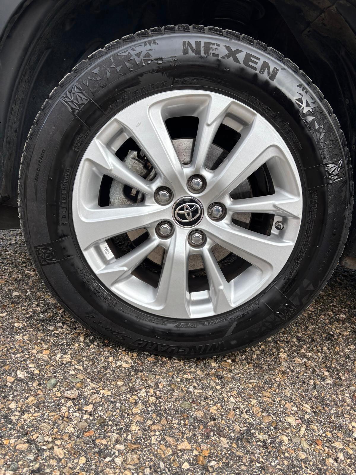 Toyota Yaris Cross 1.5 Hybrid 5p. E-CVT Business