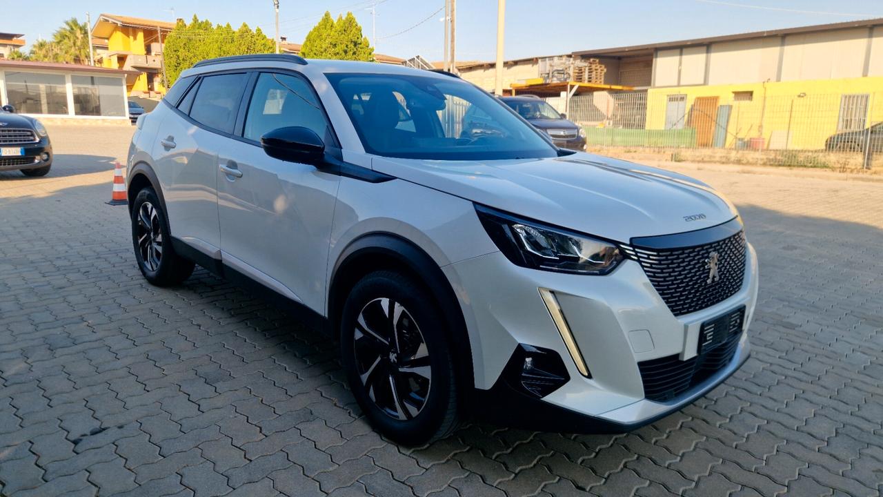 Peugeot 2008 BlueHDi 130 EAT8 Allure Pack 2022