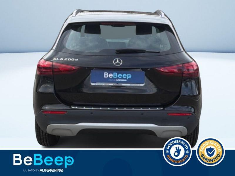 Mercedes-Benz GLA 200 D ADVANCED AUTO