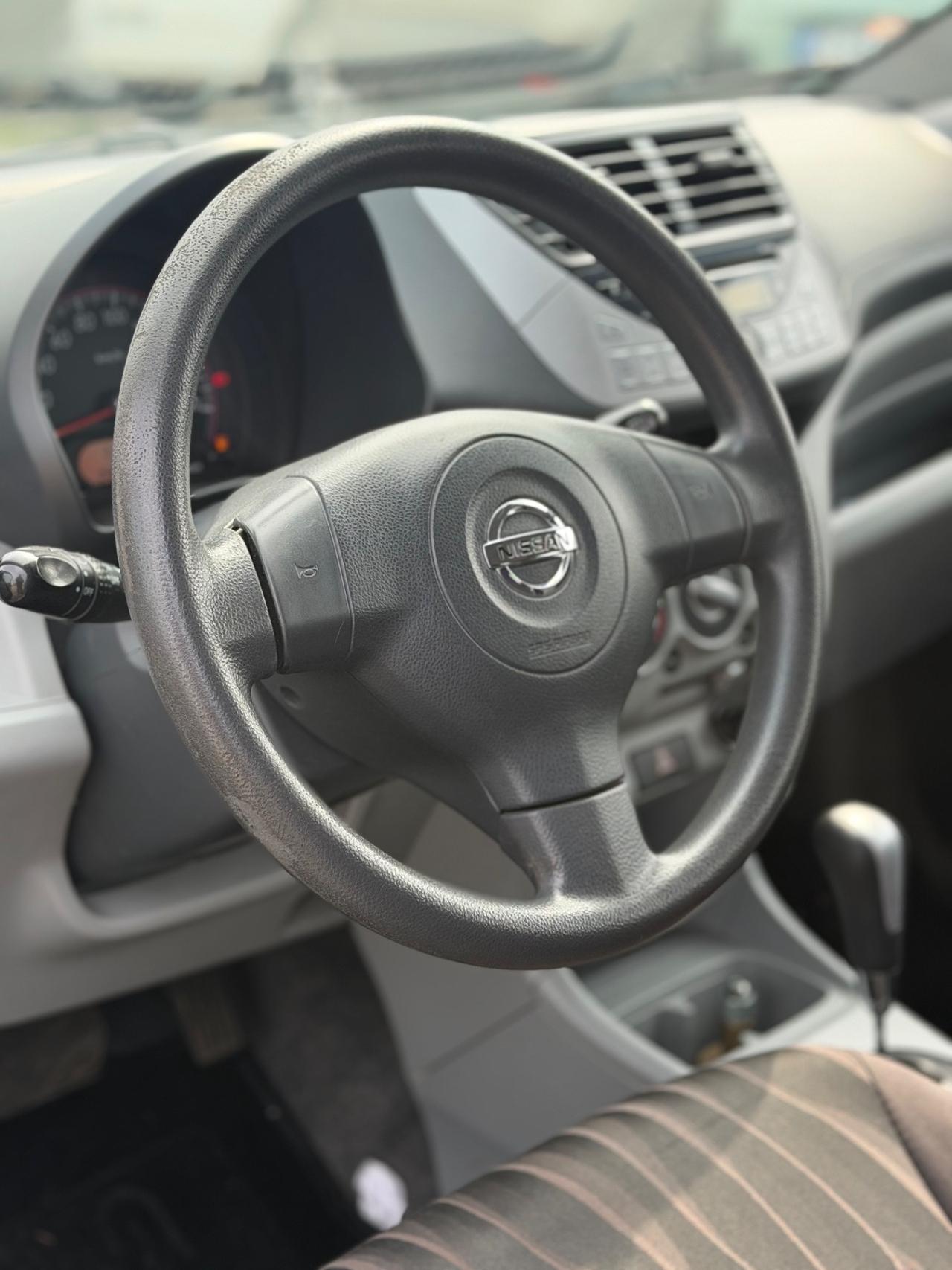 Nissan Pixo 1.0GPL (CAMBIO AUTOMATICO)