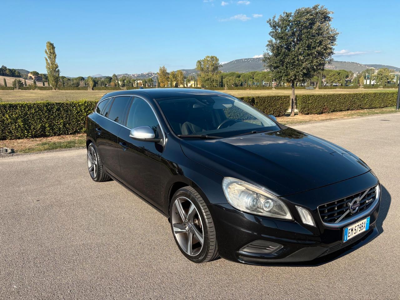 Volvo V60 D3 R-design