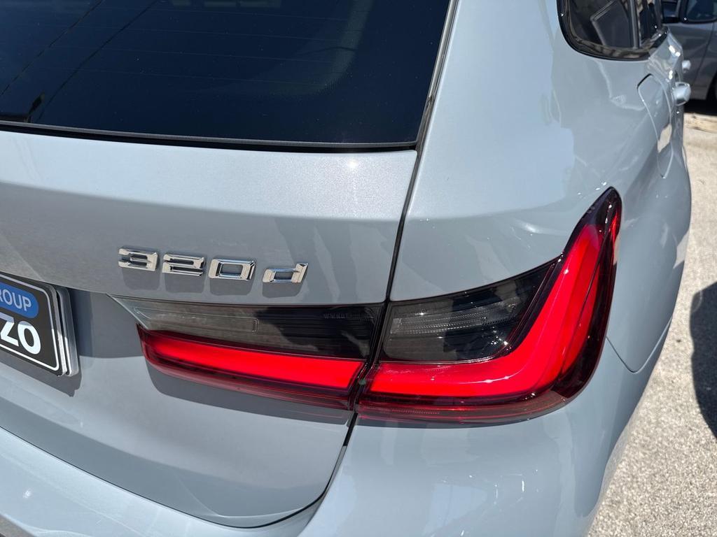 BMW Serie 3 Touring 320 d Mild Hybrid 48V M Sport Pro xDrive Steptronic