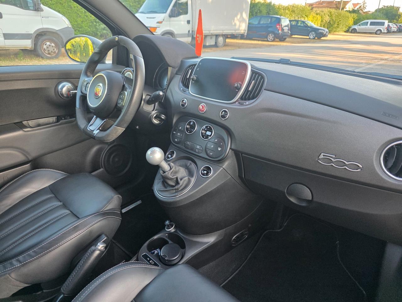 Abarth 595 1.4 Turbo T-Jet 180 CV Competizione