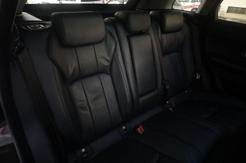 Land Rover Range Rover Evoque Land Rover Range Rover Evoque 2.0 TD4 180cv SE Dynamic 4x4 ANNO 2017