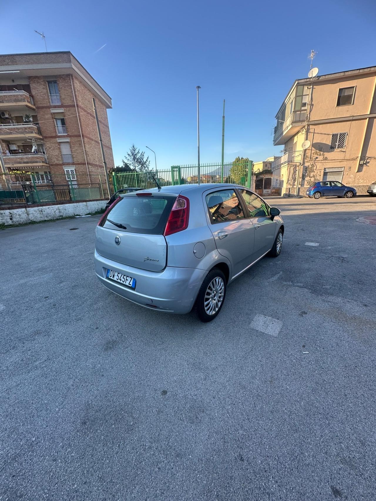 Fiat Grande Punto 1.3 MJT 75 CV 5 porte Fun