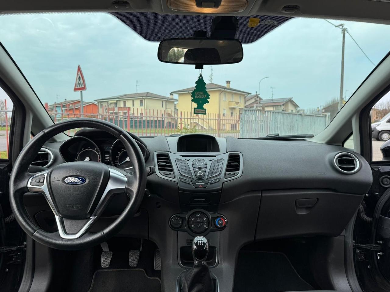 Ford Fiesta 1.0 80CV 5 porte Titanium