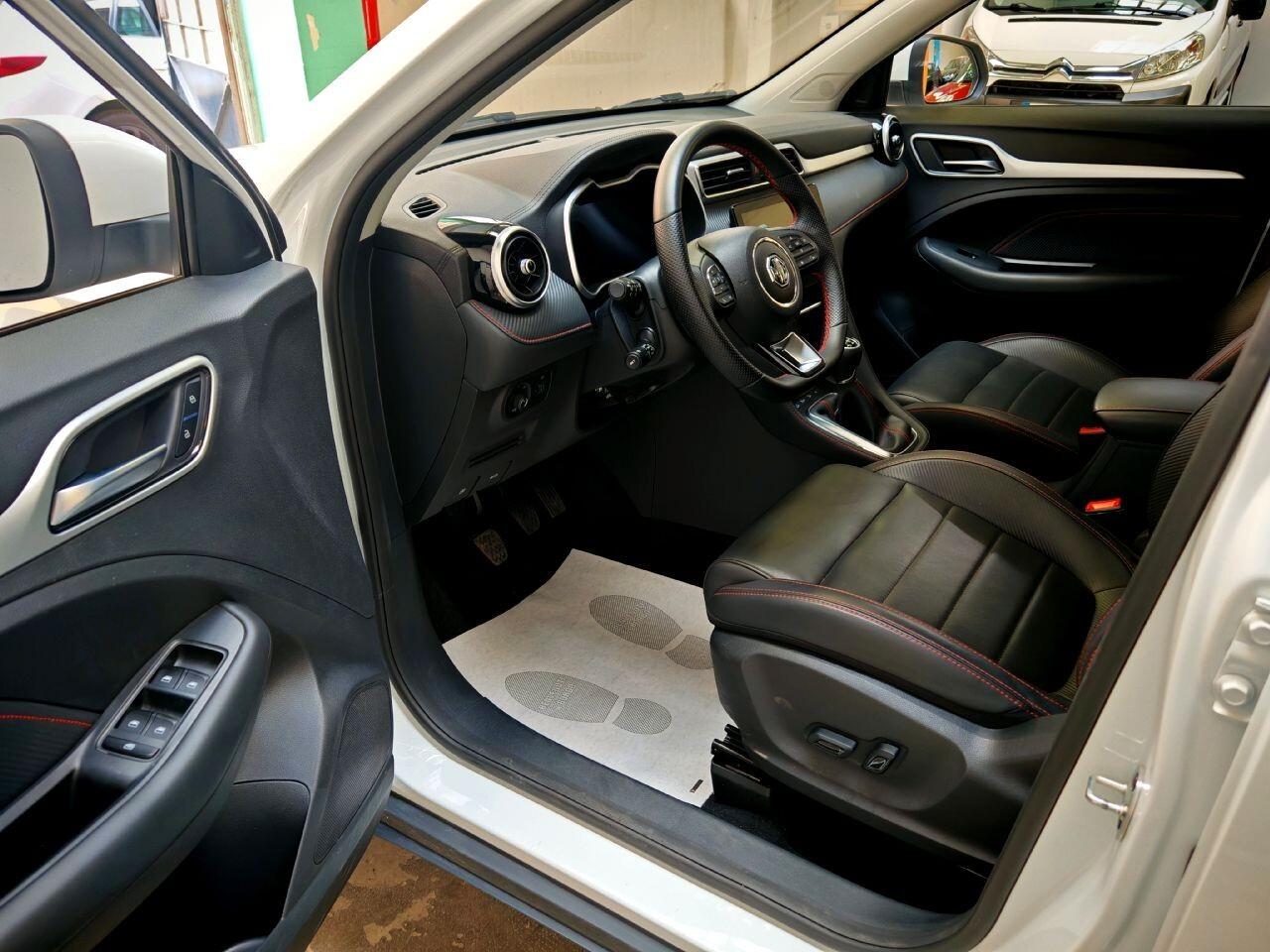Mg ZS 1.5 Luxury