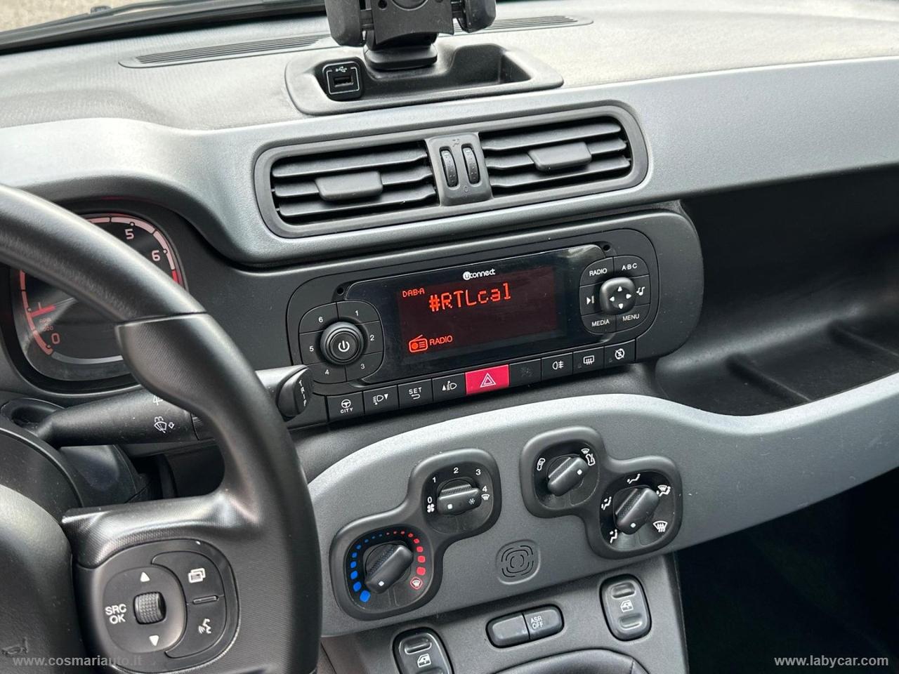 FIAT Panda 1.0 FireFly S&S Hybrid City Cross