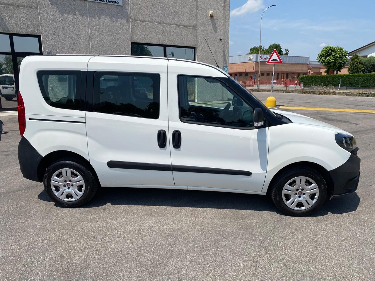 Fiat Doblo 1.3 95 Cv Combi N1 Autocarro 5 POSTI