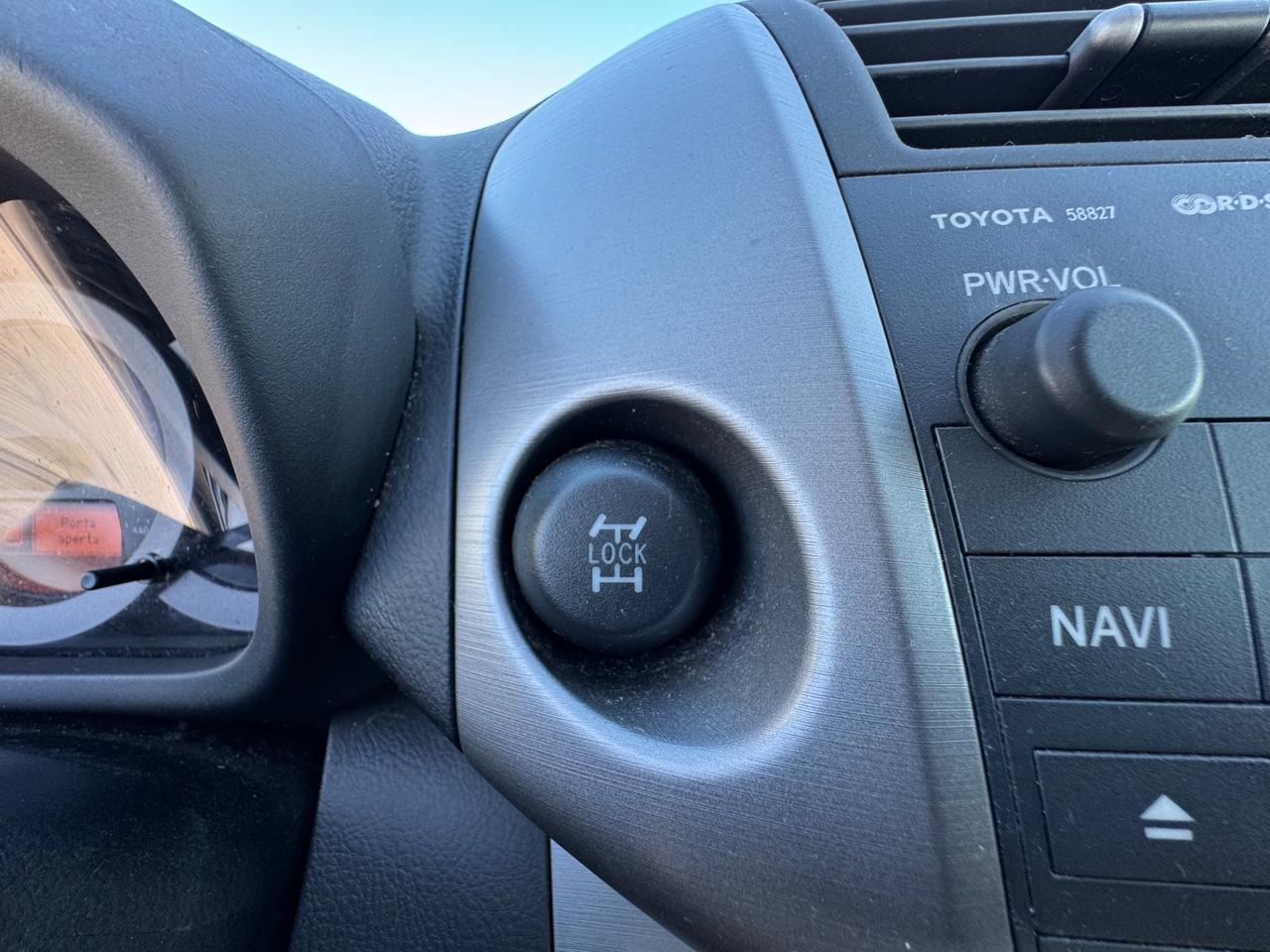 TOYOTA RAV4 2.2 D-4D 136 CV LUXURY 2006 1 PROP 12 MESI DI GARANZIA