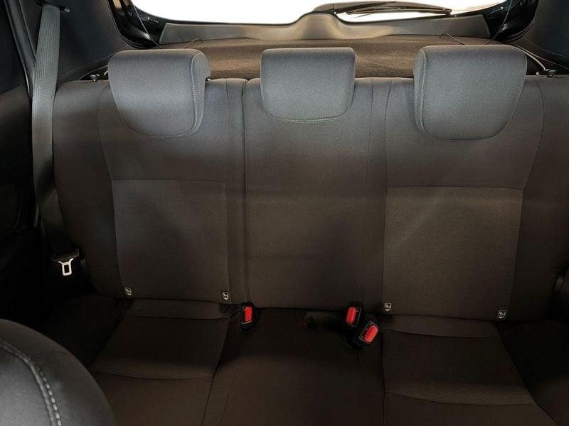 Toyota Yaris 1.5 Hybrid Trend White Edition