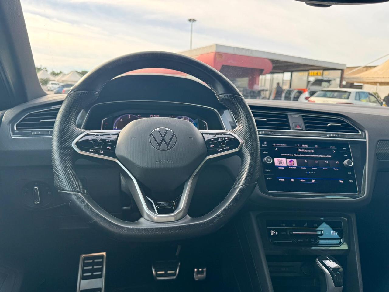 Volkswagen Tiguan 2.0 TDI 150 CV SCR DSG R-Line