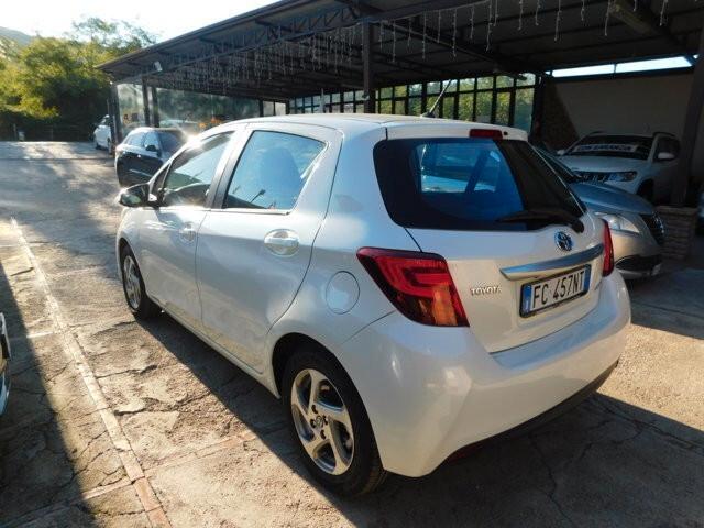 Toyota Yaris 1.5 Hybrid 5 porte Active