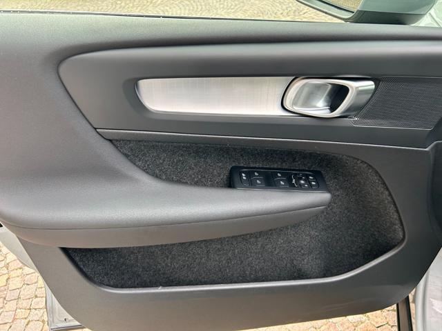 VOLVO XC40 B3 automatico Core