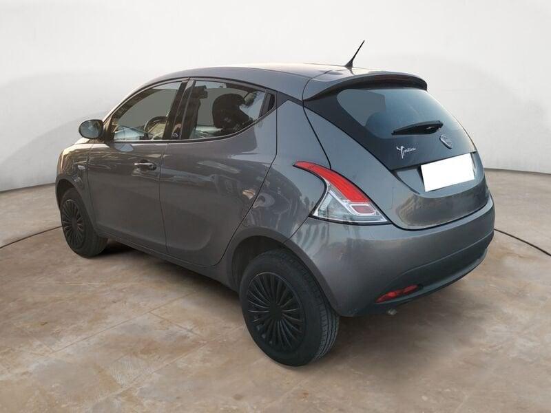 Lancia Ypsilon Ypsilon 0.9 TwinAir 5 porte Metano Ecochic Elefantino Blu