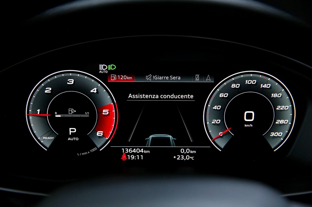 Audi A4 Avant 30 TDI 136 cv S tronic Business Advanced